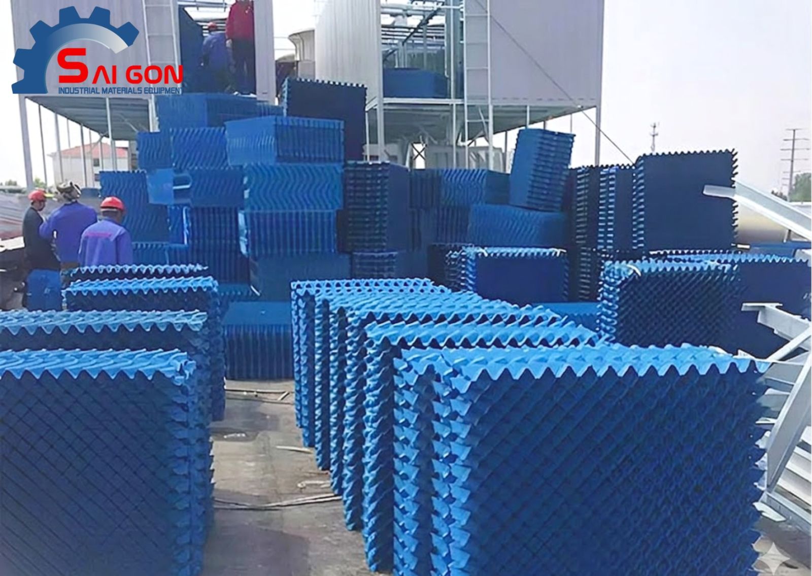 Tấm tản nhiệt vu&ocirc;ng, c&ograve;n được gọi l&agrave; filling th&aacute;p giải nhiệt