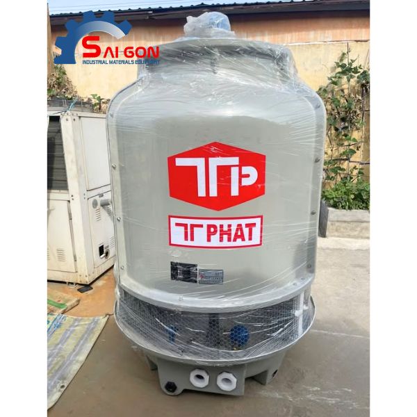 H&igrave;nh ảnh Th&aacute;p giải nhiệt Thuận Tiến Ph&aacute;t 10RT thực tế