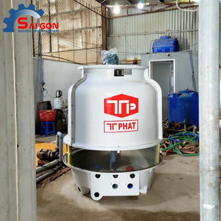 H&igrave;nh ảnh Th&aacute;p giải nhiệt Thuận Tiến Ph&aacute;t 15RT thực tế