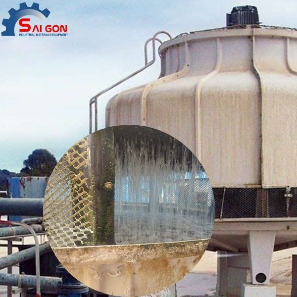 Tháp giải nhiệt bị rong rêu, cặn bẩn
